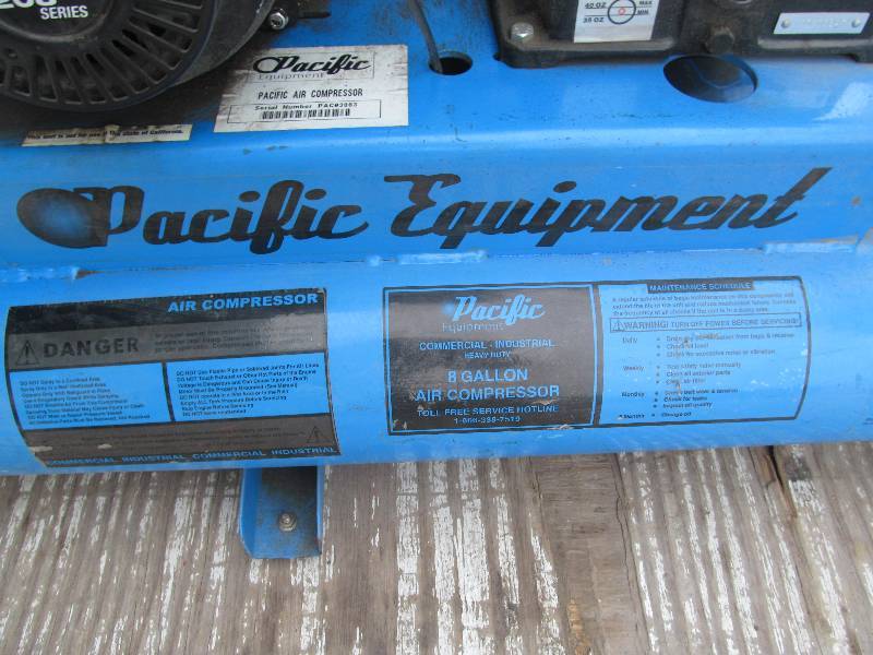 lot 4 image: Pacific Commercial- Industrial 8 Gallon Air Compressor
