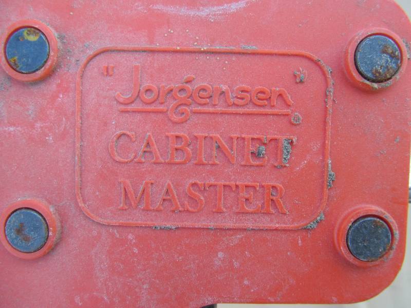 lot 19 image: Jorgensen Cabinet Master