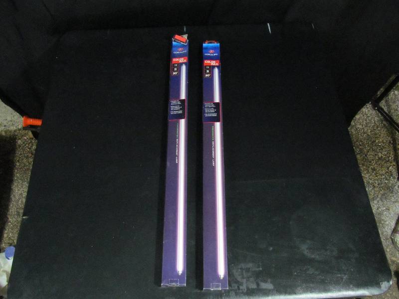 (2) 30 T5 Aquarium Bulbs