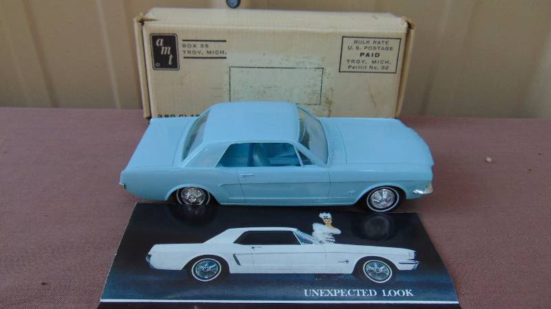 lot 115 image: Ford Motor Company - Mustang Model Car