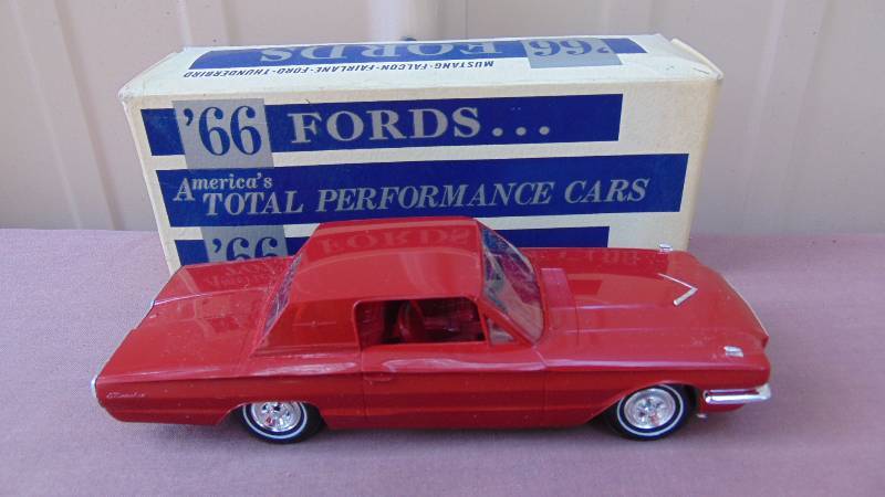 lot 118 image: Ford Motor Company  1966 Model Car