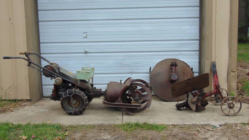 lot 133 image: Gravley_Model L - 2 Wheel Tractor W Accessories
