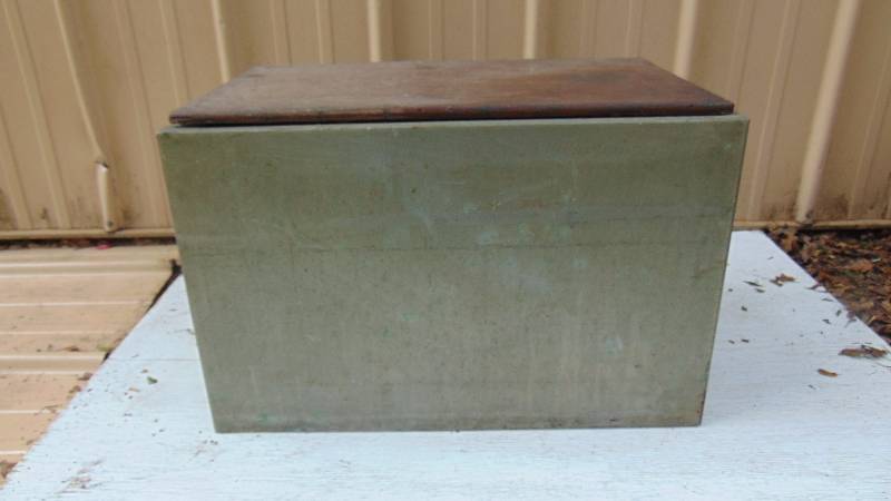 lot 140 image: Vintage Cooler