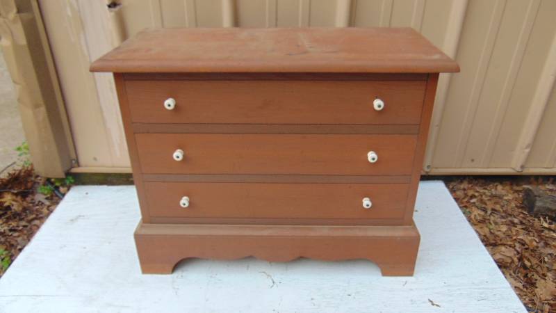 lot 159 image: Wood Cabinet