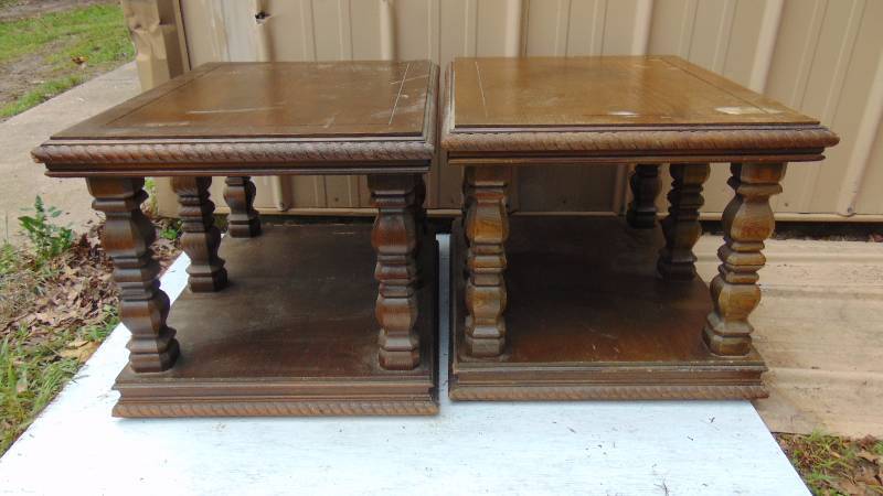 lot 160 image: Matching End Tables