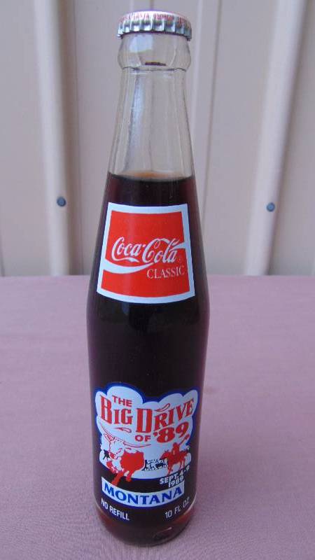 lot 186 image: Vintage Coca-Cola Bottle