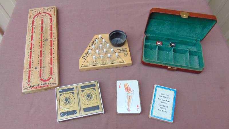 lot 190 image: Vintage Misc Games