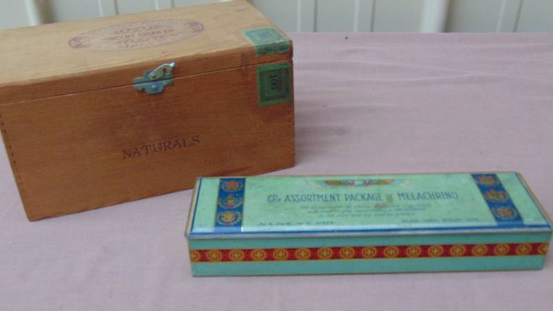 lot 212 image: Vintage Cigar Boxes