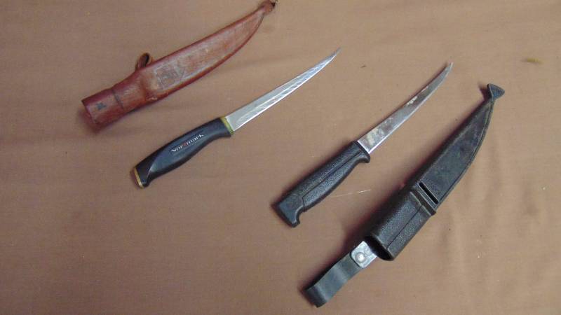 lot 250 image: Fillet Knives