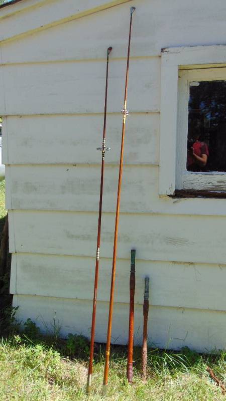lot 255 image: 2 Antique Wood Fly Rod Fishing Rods