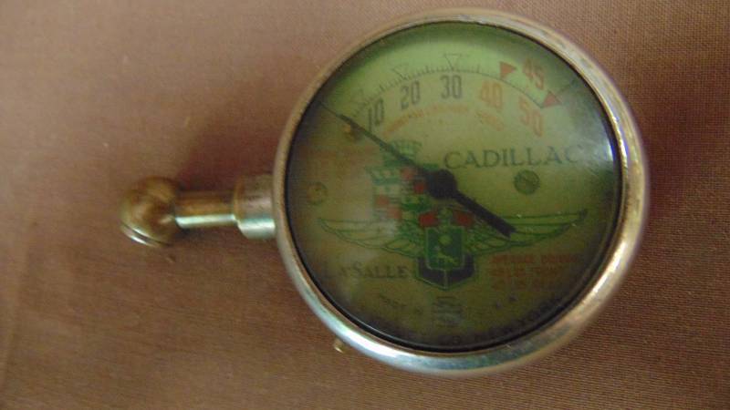 lot 257 image: Antique Cadillac Lasalle Tire Pressure Gauge