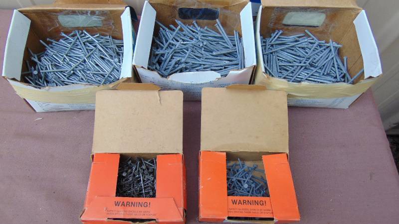 lot 306 image: Lot of Boxed Nails