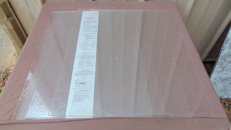 lot 311 image: Acrylic Glazing Sheet