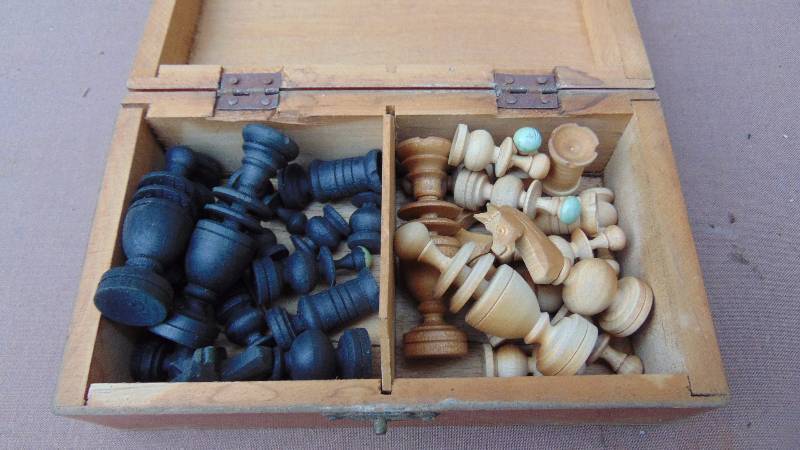 lot 338 image: Handmade Chess Pieces