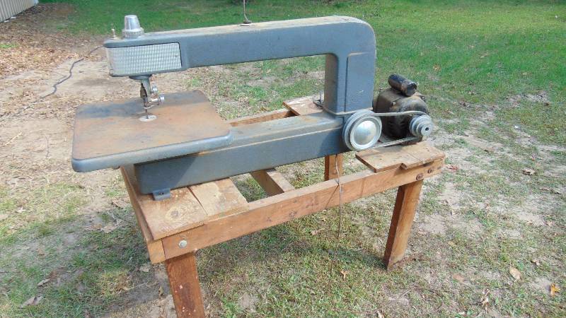 lot 347 image: Craftsman Jig saw