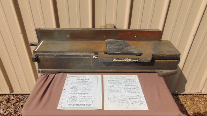 lot 352 image: Craftsman Jointer