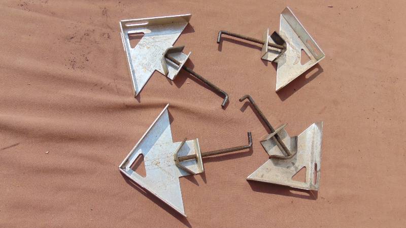 lot 359 image: Window Making Corner Clamps