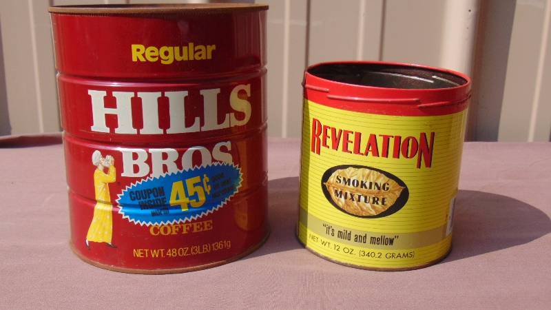 lot 371 image: Vintage Cans