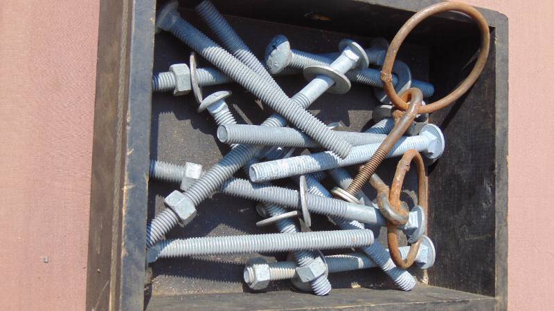 lot 375 image: Misc Nuts and Bolts
