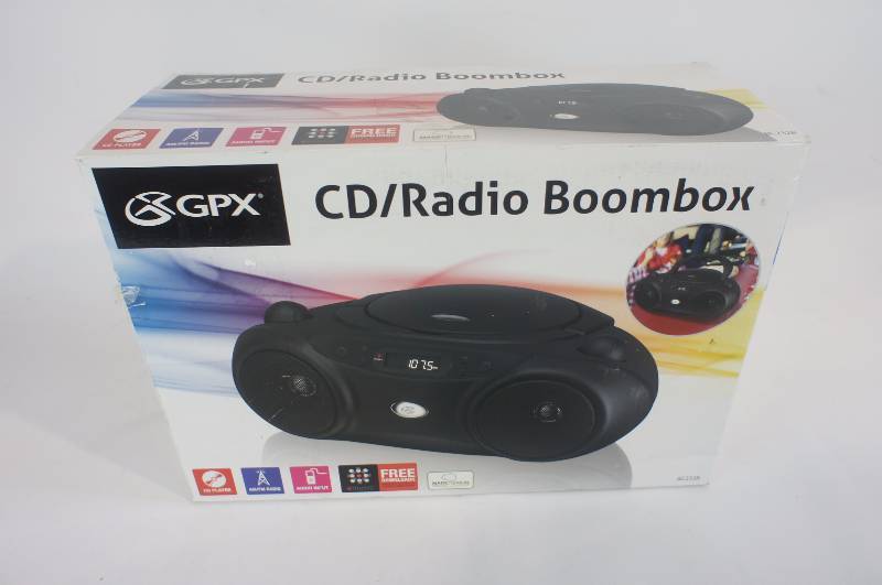 lot 19 image: GPX RadioCD Player BoomBox