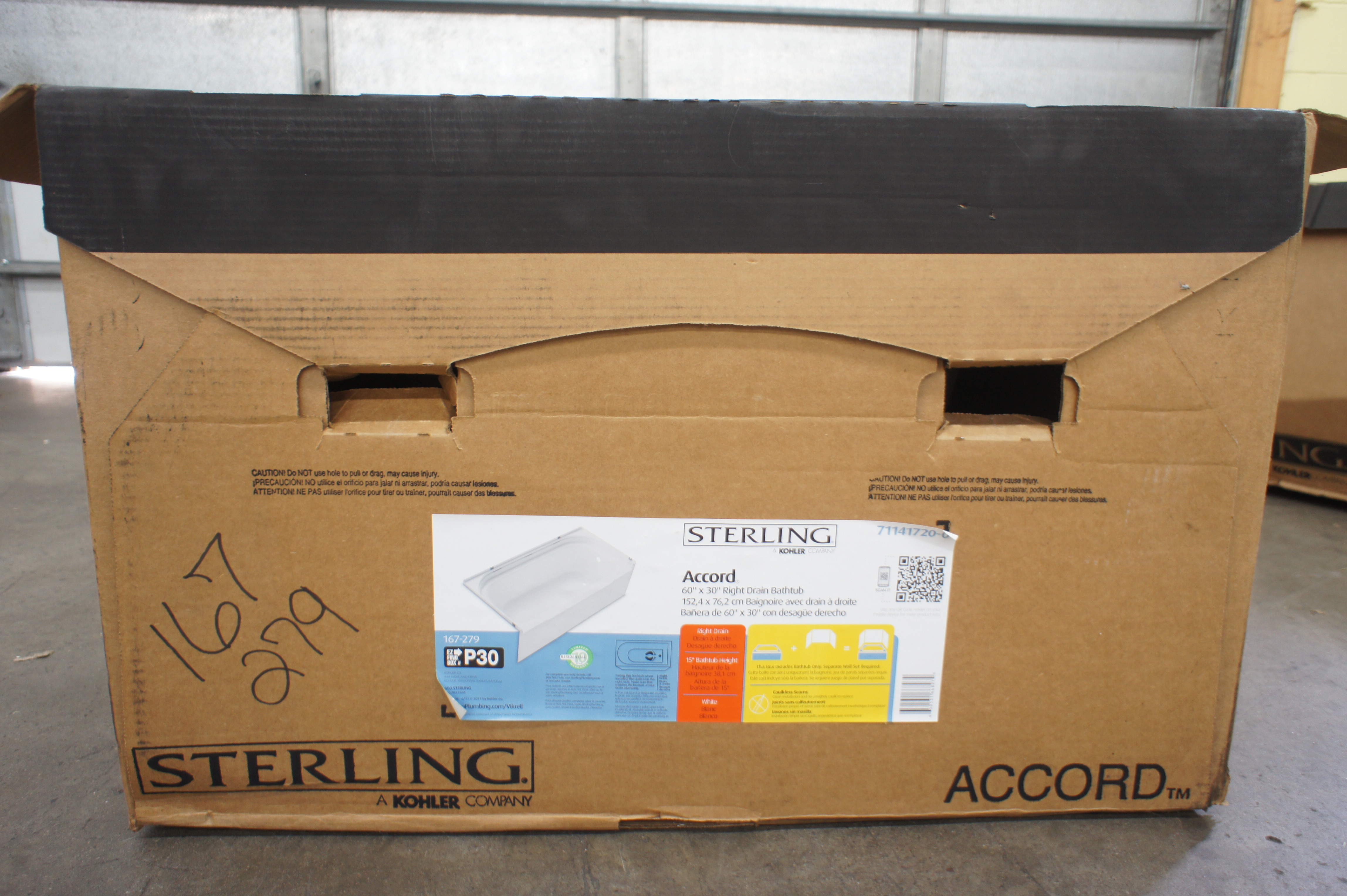 Sterling Accord 5 ft. Right-Hand Drain Vikrell Bathtub - White