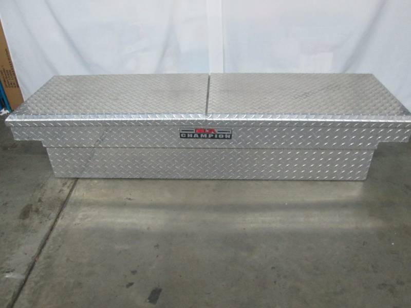 lot 10 image: Delta Champion Tool Box