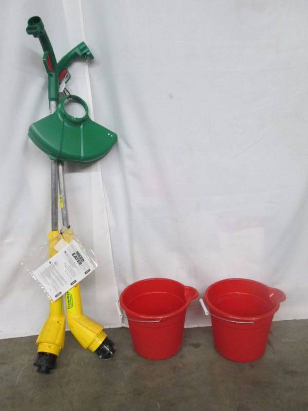 lot 34 image: Electric Trimmers and Buckets