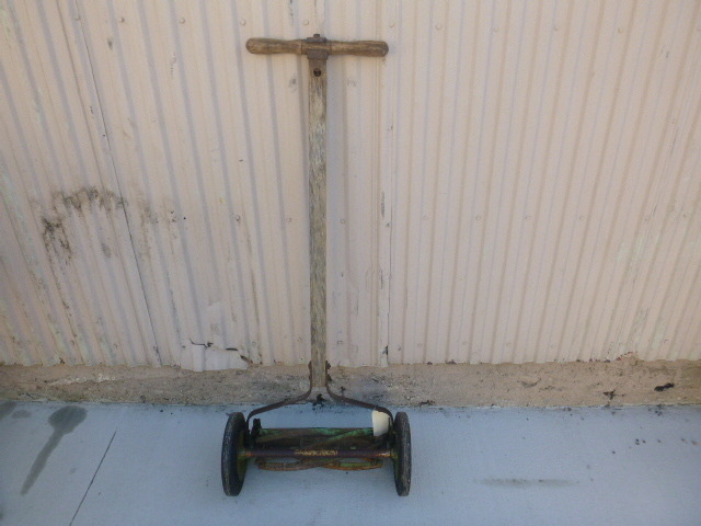 lot 9 image: Vintage Reel Mower