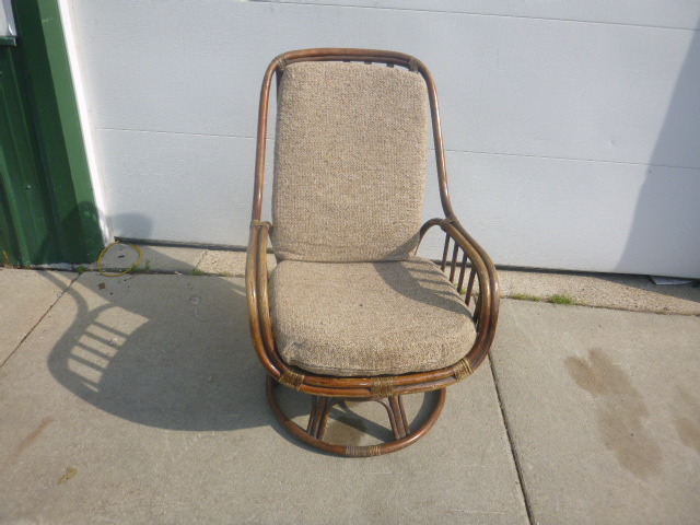 lot 37 image: Rattan Rocking Chair