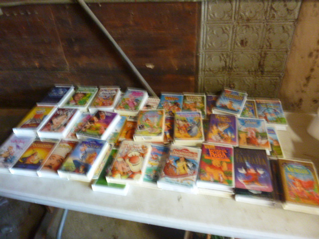 lot 80 image: Lot of VHS Childrens Movies
