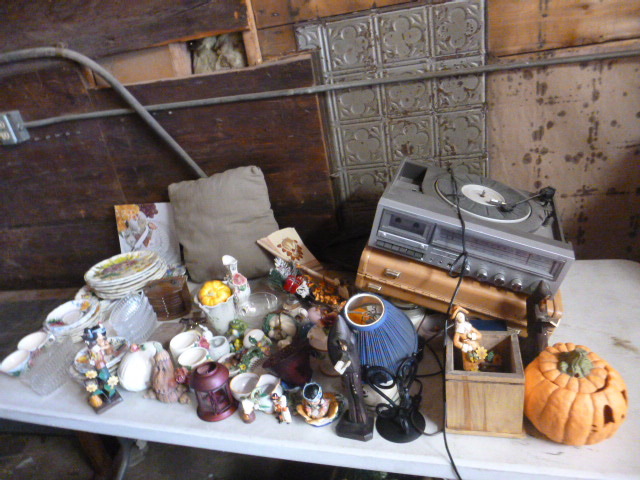 lot 97 image: Miscellaneous Items