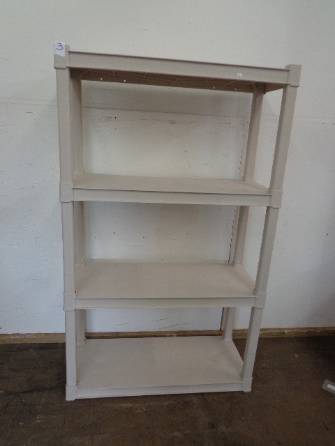 lot 3 image: Sterilite Shelving