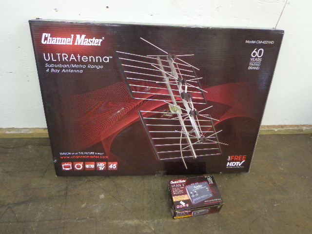 lot 7 image: Channel Master Ultratenna Package
