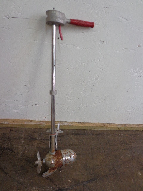 lot 9 image: Vintage Bantam Trolling Motor