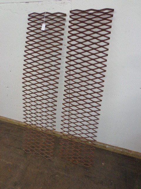 lot 47 image: Steel Grate Section