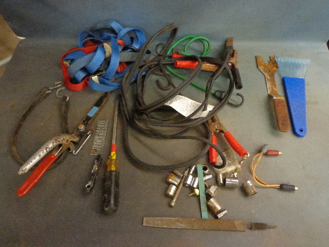 lot 63 image: Lot of Various Items
