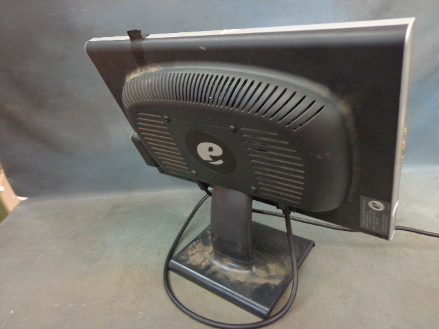lot 106 image: Monitor
