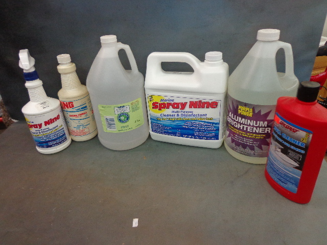 lot 128 image: Cleaning Materials