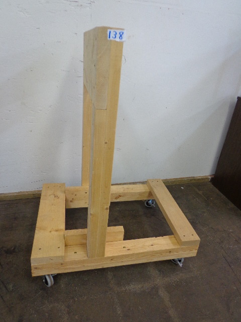 lot 138 image: Boat Stand