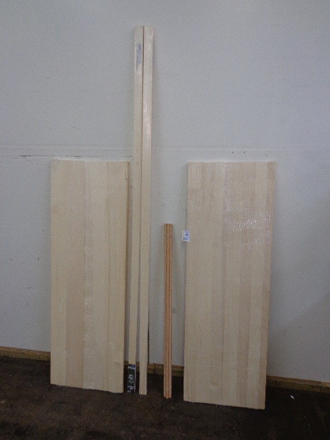 lot 148 image: Wood