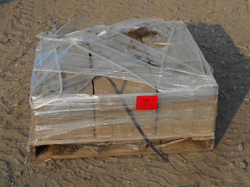 Pallet Of Non-Tumbled 12x12 Patio...