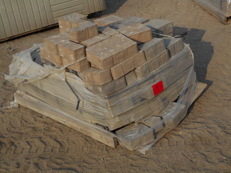 Pallet Of Non-Tumbled 3.5x8x8 Pa...