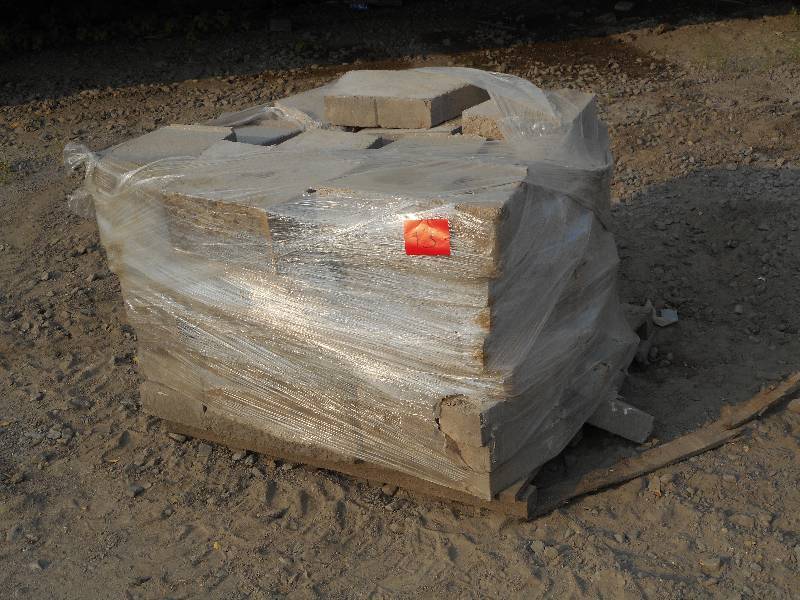 Pallet Of Retaining Wall Block, 3 ...