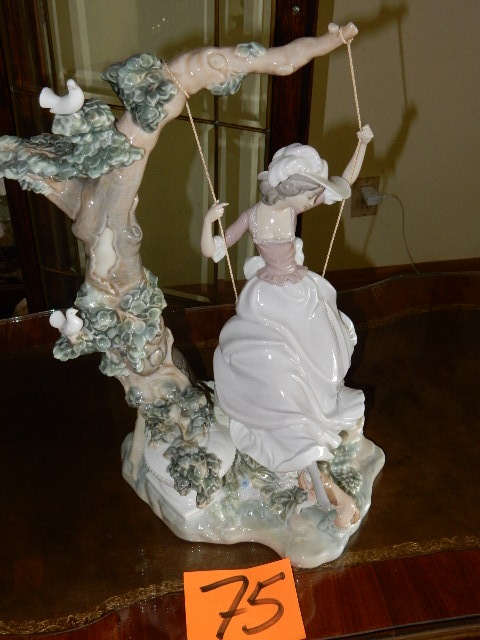 lot 75 image: LLADRO, 1297.  Lady in Swing