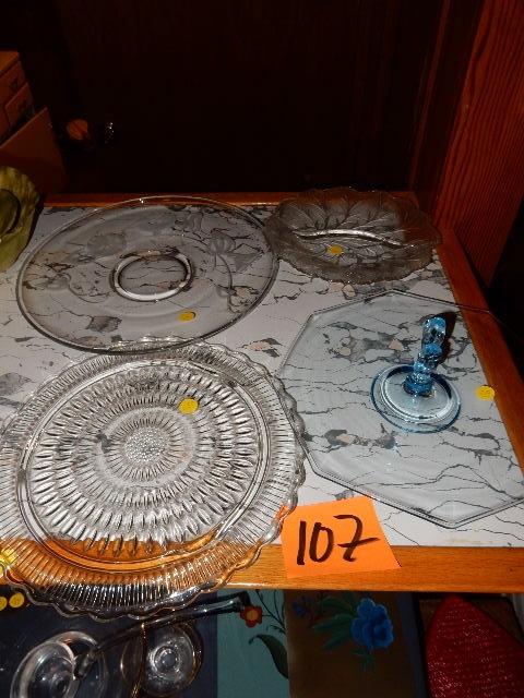 lot 107 image: Misc. cake plates