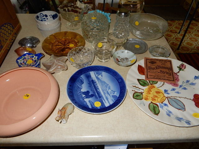 lot 210 image: Misc. Glassware as pictured