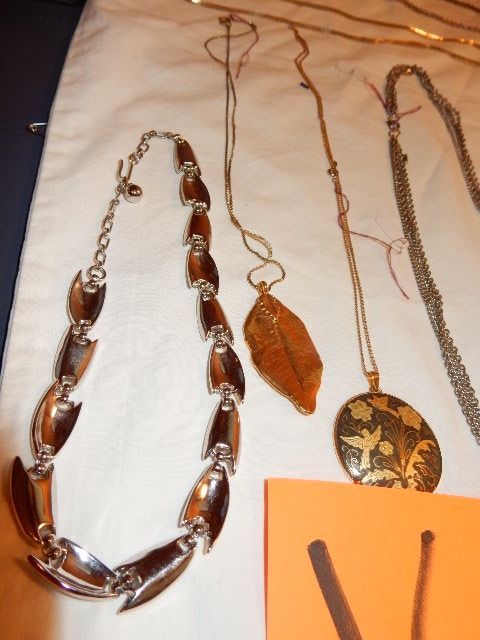 lot 1V image: Misc. Necklaces as pictured