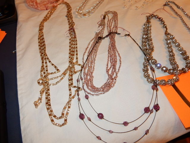 lot 1W image: Misc. Necklaces as pictured