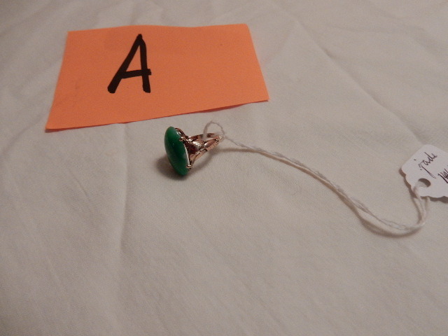 lot 1A image: Womens JADE ring.. 14K Gold setting and ring