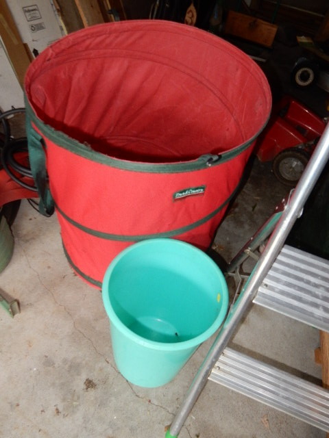 lot 300 image: 3 large green leaf bags, 1, red nylon leaf container.  Other items